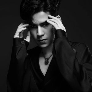 被三个黑人玩成了烂货
