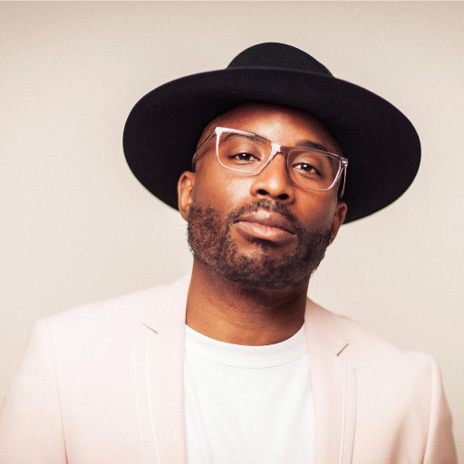 被三个黑人玩成了烂货
